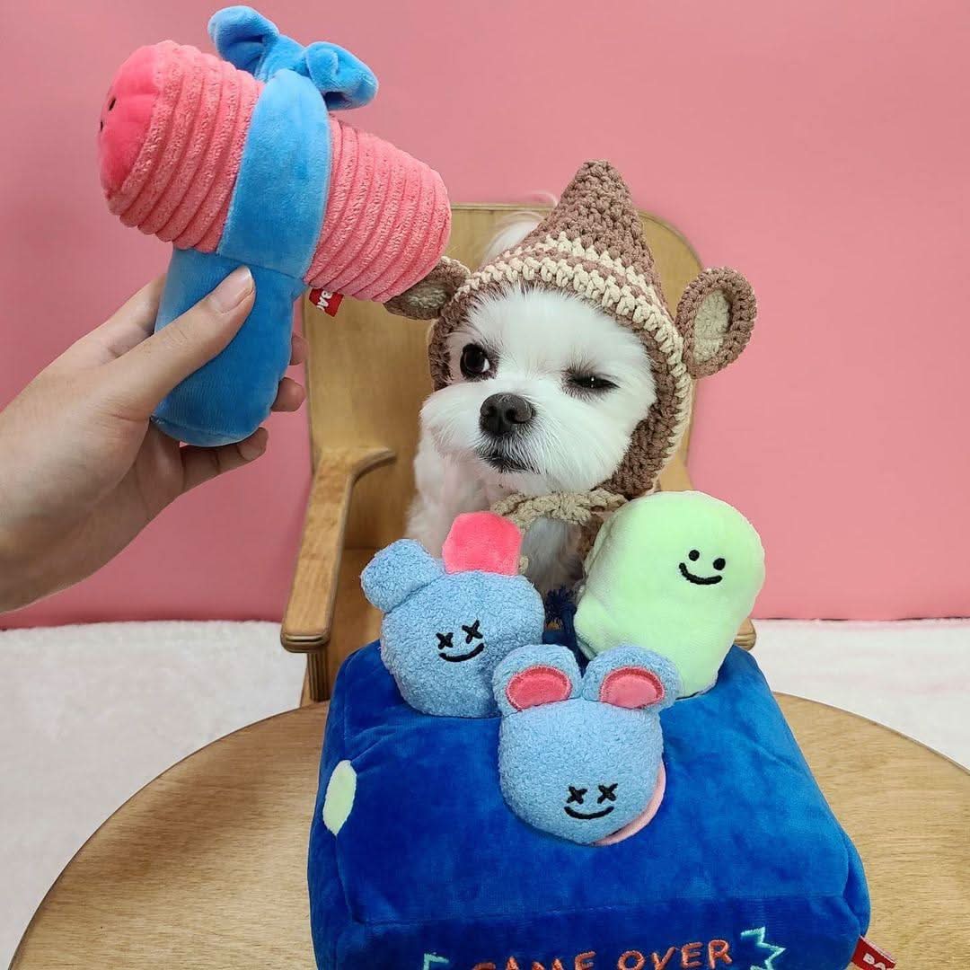 Haunted Hideaway: Interactive Ghost Mouse Plush Toy With Food-Hiding Feature by Dog Hugs Cat